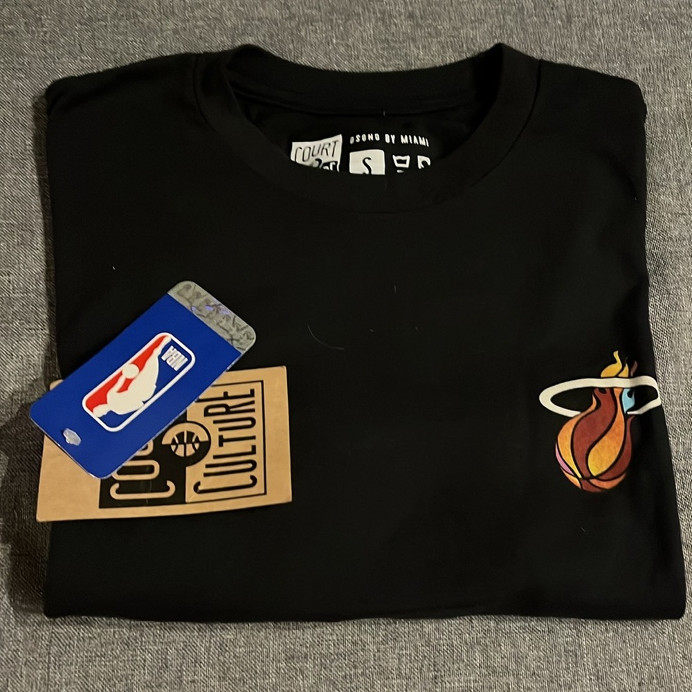 Miami Heat Court Culture T-Shirt - Youth Small